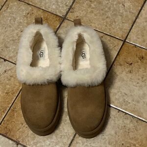 Ugg Nita Shearling Slippers